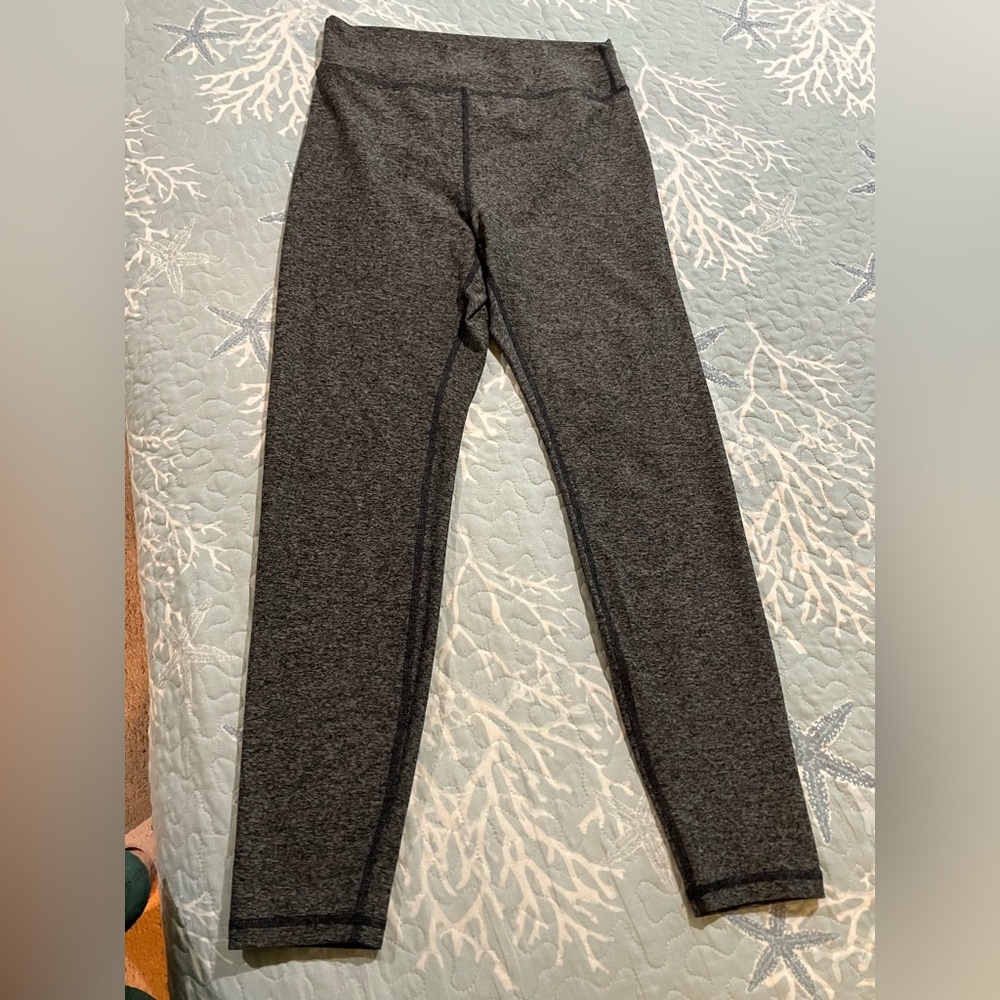 Cloud Go Dry woman size small leggings